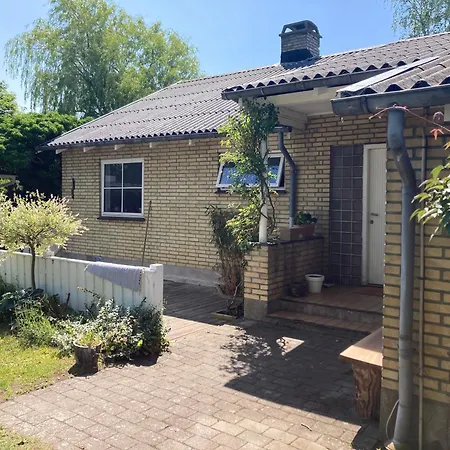 Peaceful Oro Getaway, Cozy With Garden & Villa *