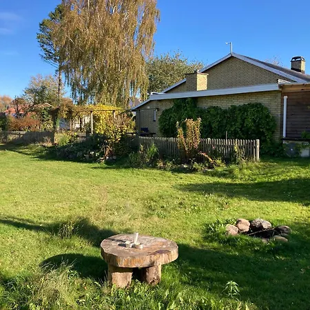 Villa Peaceful Oro Getaway, Cozy With Garden &