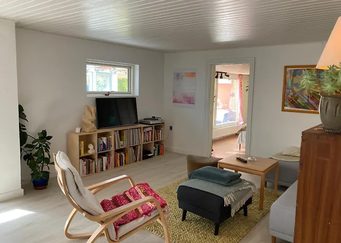 Villa Peaceful Oro Getaway, Cozy With Garden &
